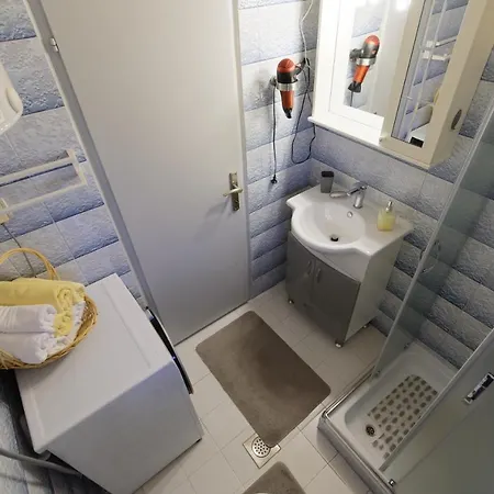 Anja Apartman Porec